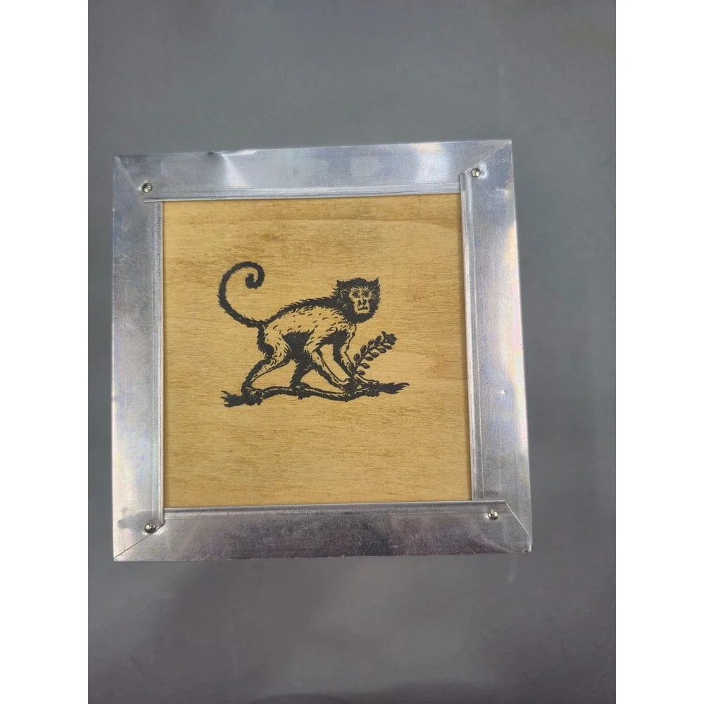 Monkey 47 Gin Wooden Crate Gift Box Schwarzwald Dry Gin Wild Animal Presentation